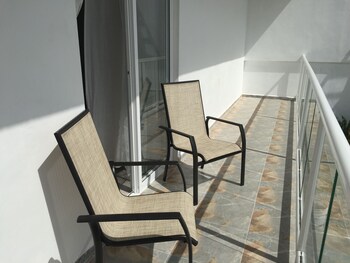 hotel awazul bacalar