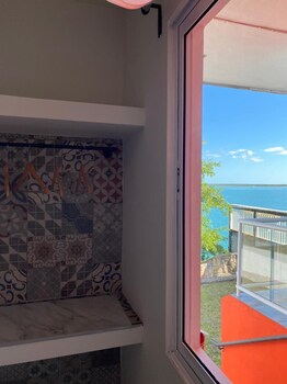 hotel awazul bacalar