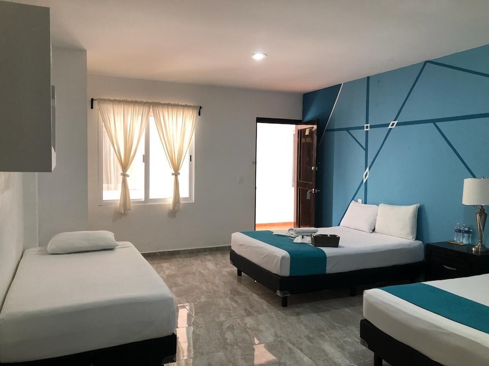 hotel awazul bacalar