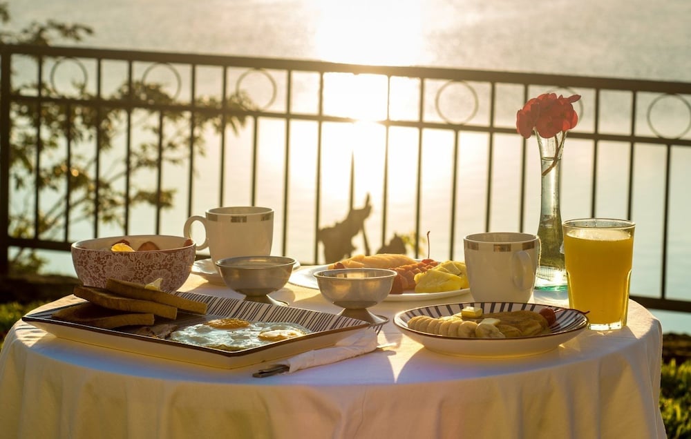 hotel awazul bacalar