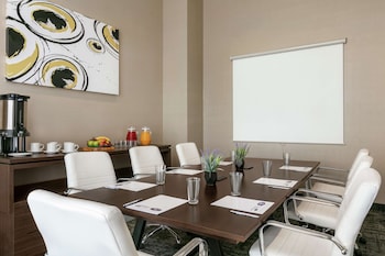 homewood suites by hilton monterrey apodaca