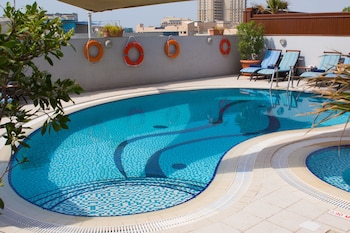 savoy suites hotel apartments