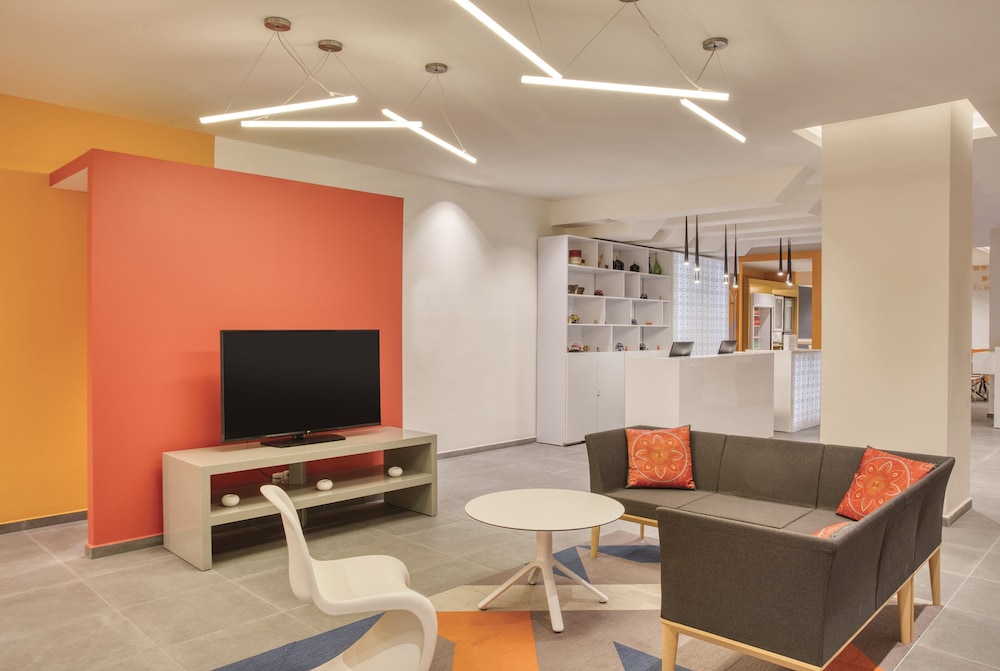 fiesta inn express puebla explanada