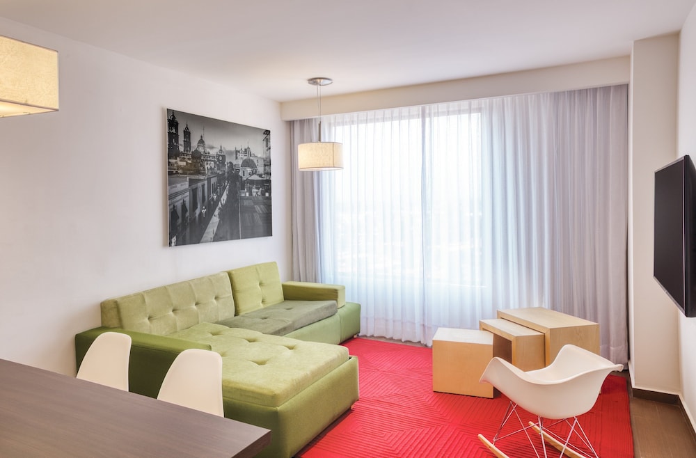 fiesta inn express puebla explanada