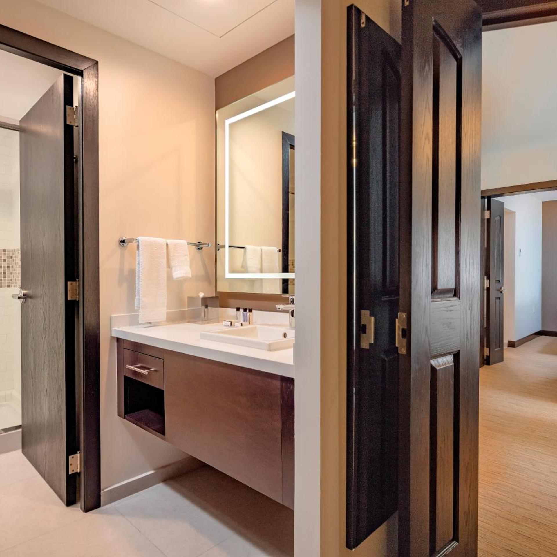 staybridge suites saltillo