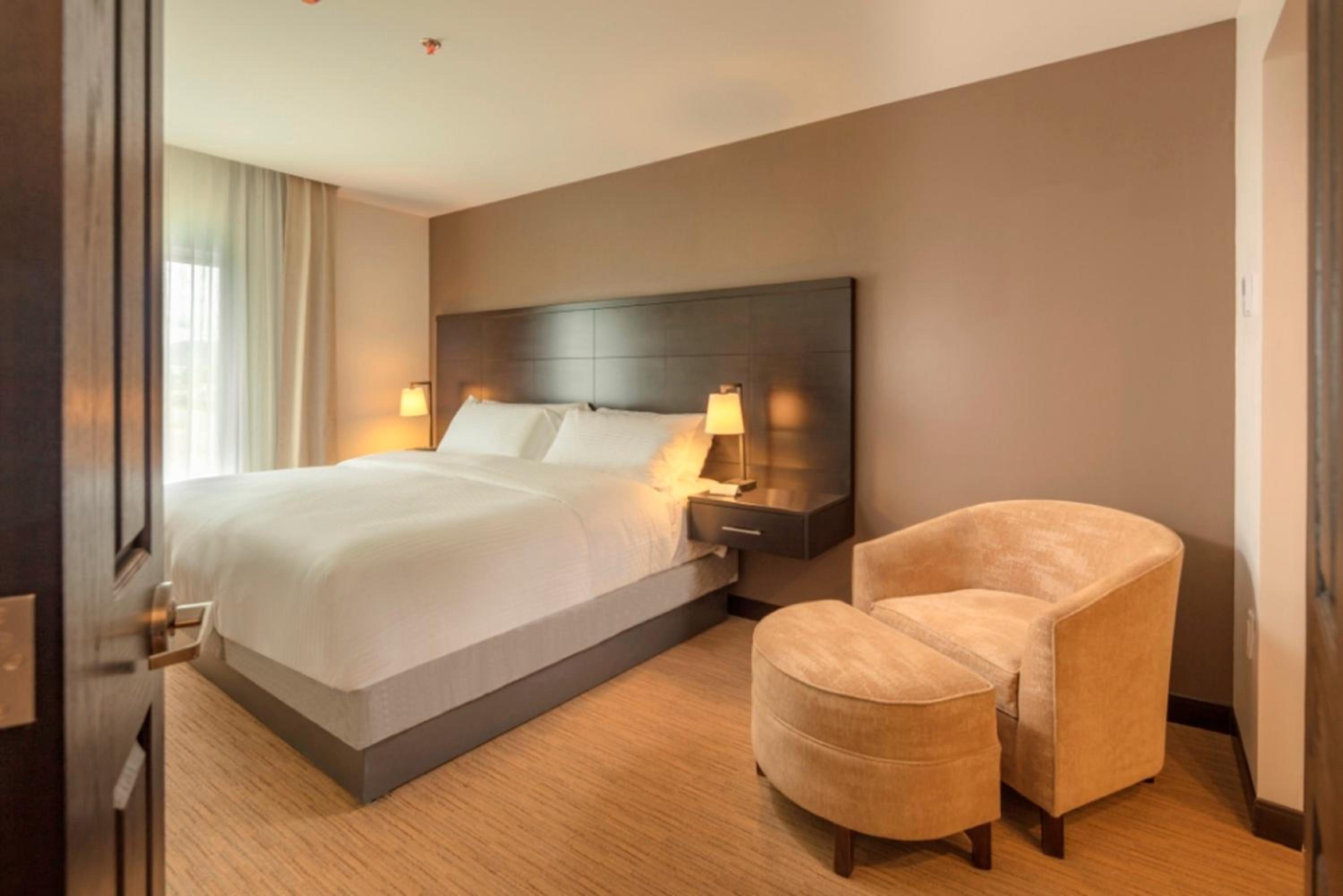 staybridge suites saltillo