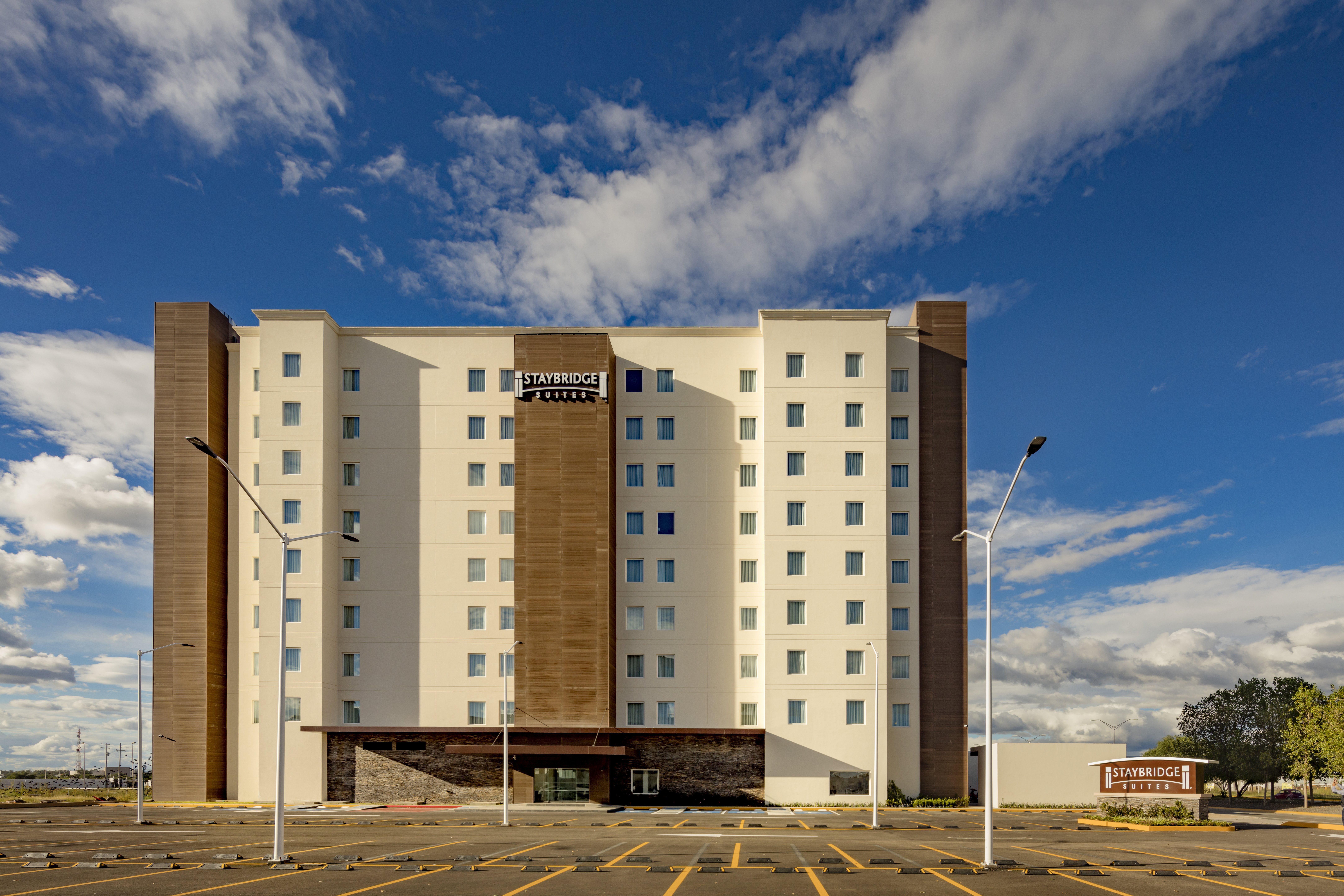 staybridge suites saltillo