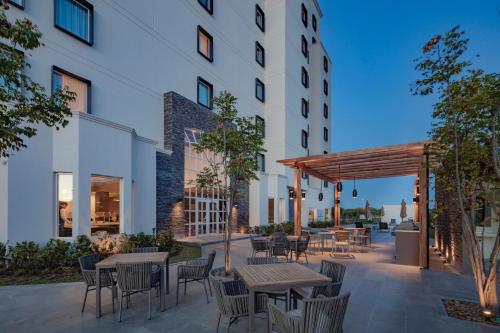 staybridge suites saltillo