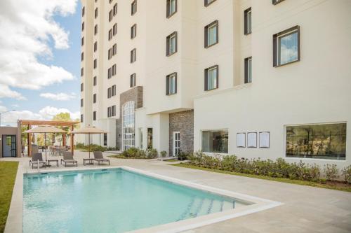 staybridge suites saltillo