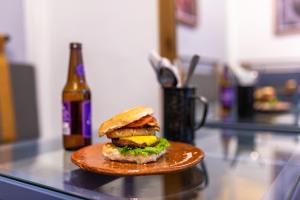 mala vecindad beer hotel