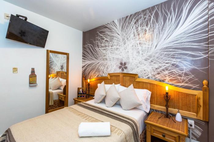 mala vecindad beer hotel