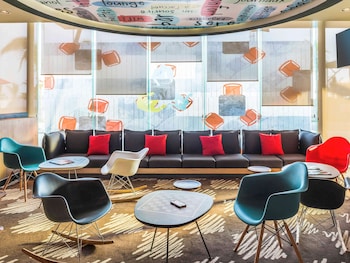 ibis mazatlan marina