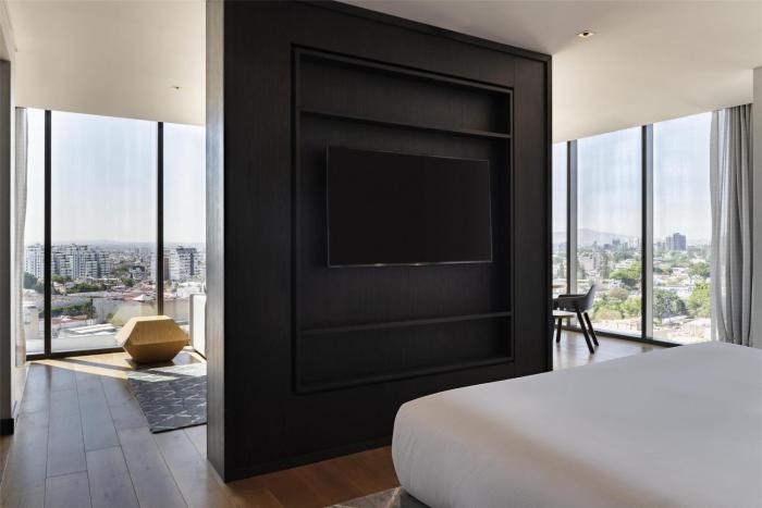 hilton guadalajara midtown