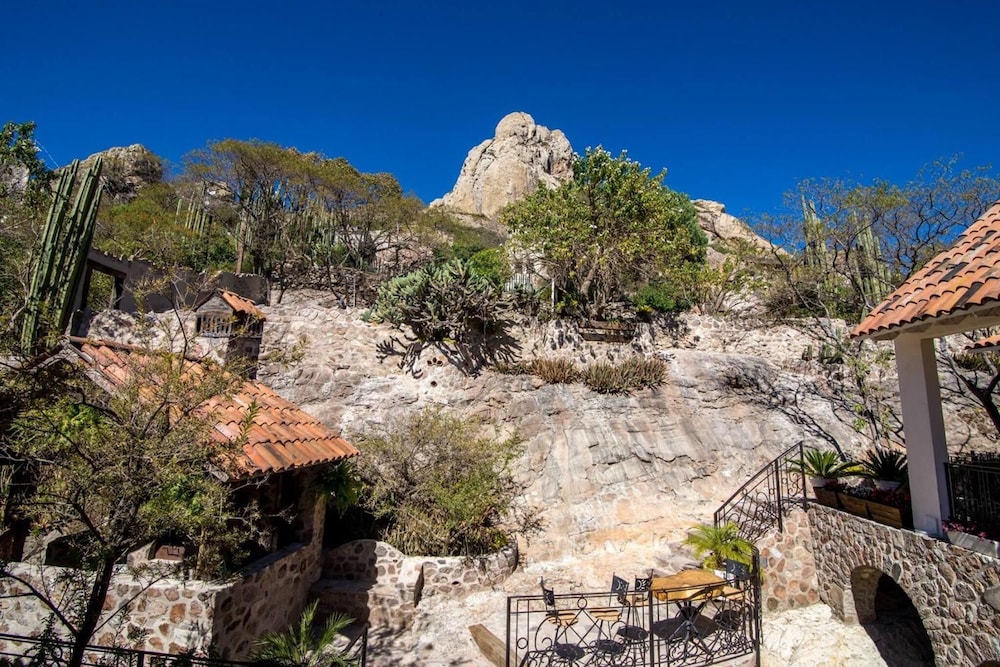 hotel de piedra