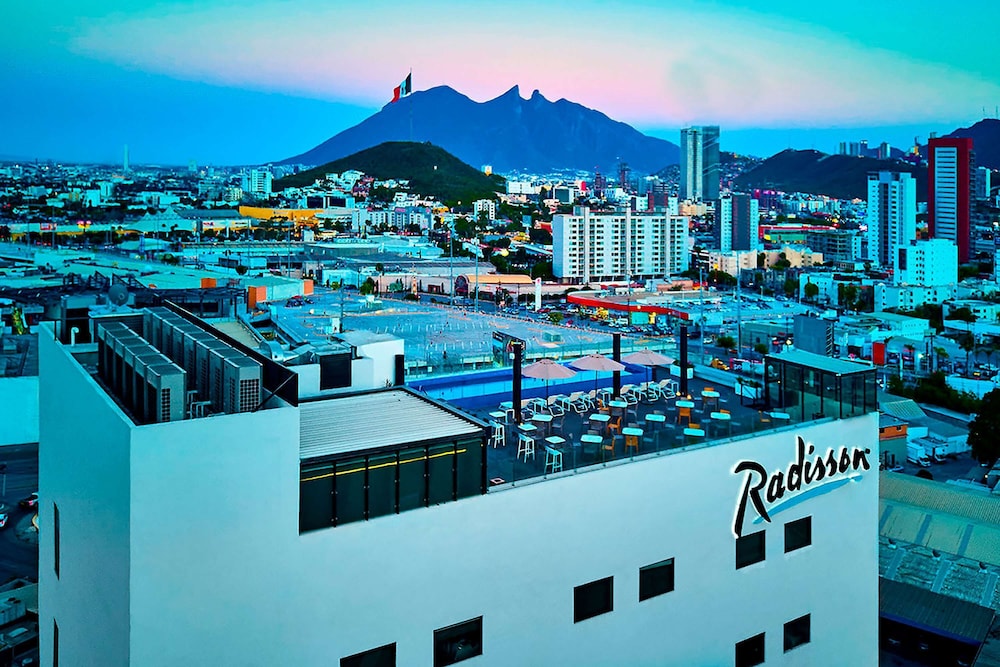 radisson hotel monterrey san jeronimo