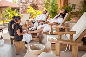 hotel casa legado spa and resort