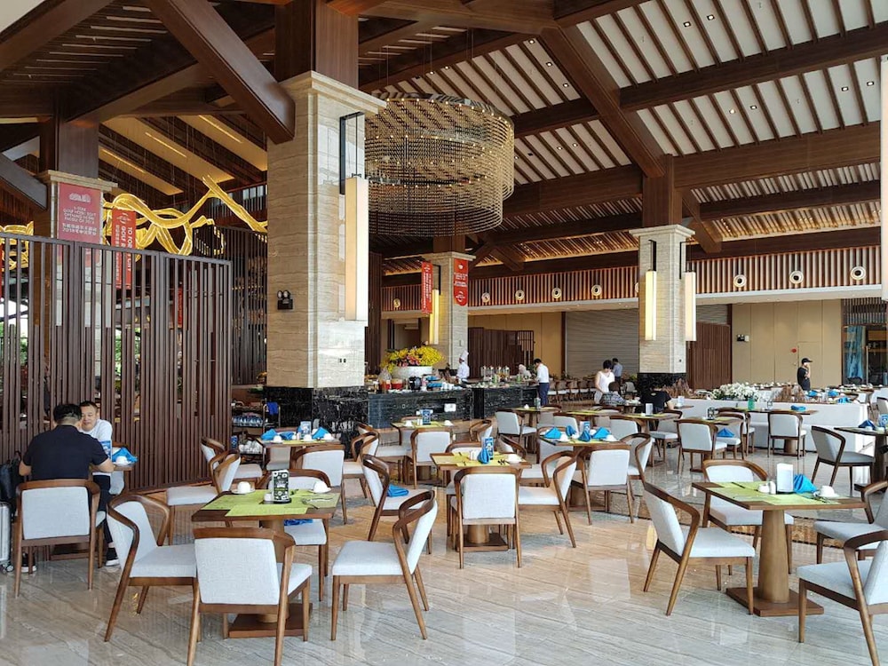 forest city golf hotel