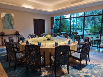 forest city golf hotel