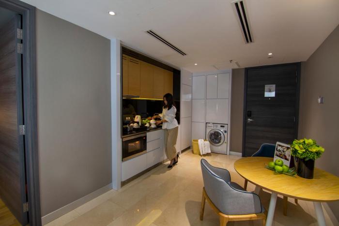 fraser place puteri harbour