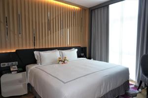 fraser place puteri harbour