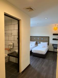 m season boutique hotel