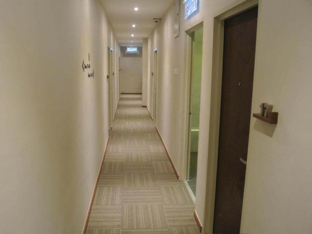 riverside boutique hotel and cafe