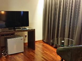 riverside boutique hotel and cafe