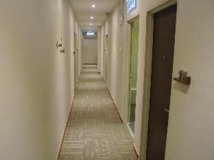 riverside boutique hotel and cafe