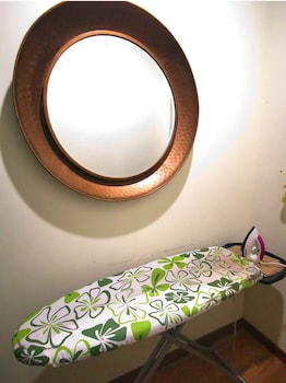 sleepbox hotel hostel