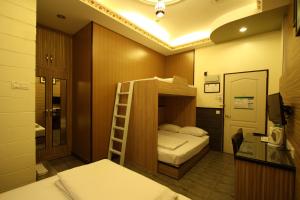 shamrock guest house ii