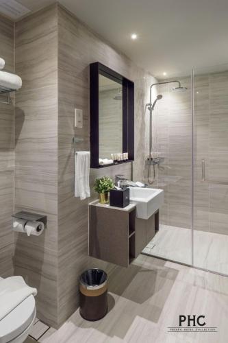 ropewalk piazza hotel by phc