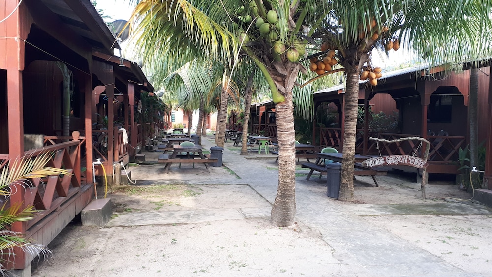 juara mutiara resort