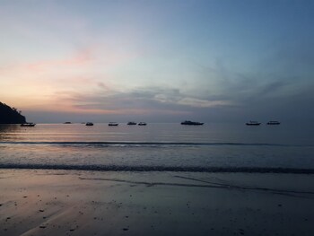 juara mutiara resort