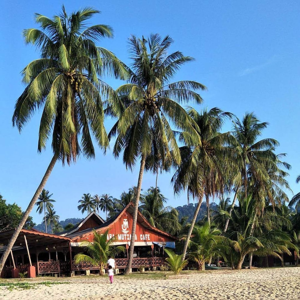 juara mutiara resort