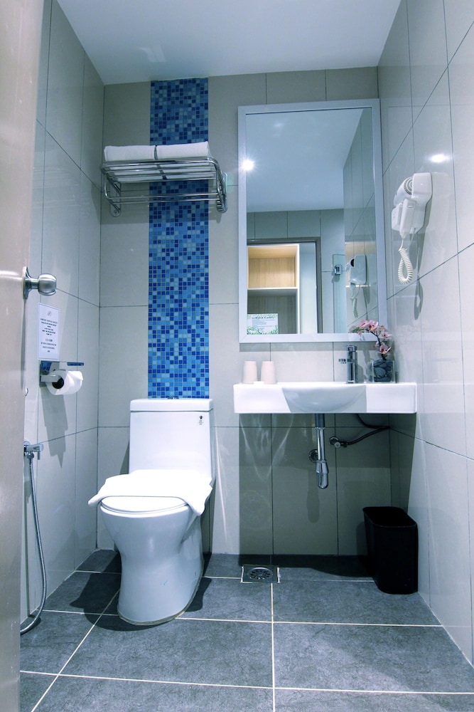 pacific express hotel chinatown