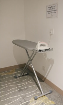 pacific express hotel chinatown