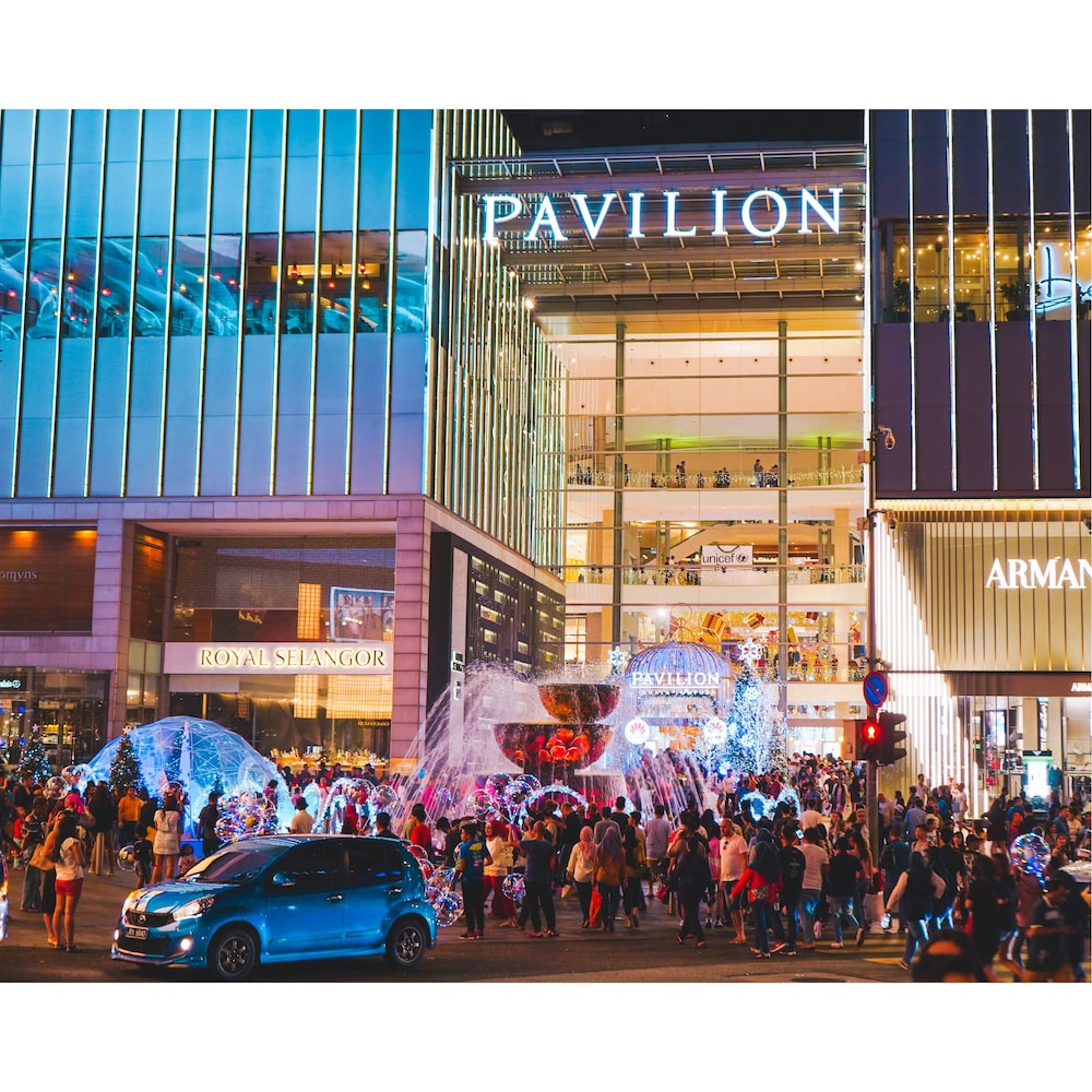 pacific express hotel chinatown