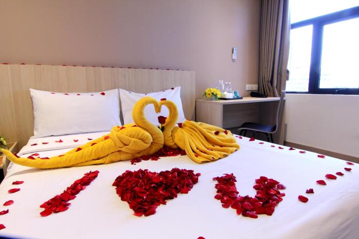 pacific express hotel chinatown