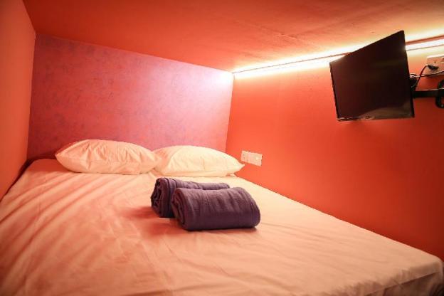 tbs rest and go transit motel