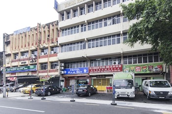 hotel raja bot