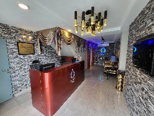 poorna hotel
