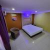 poorna hotel