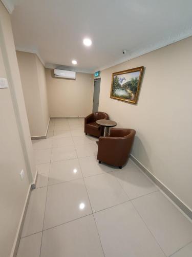 poorna hotel