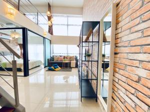 chrisenbel suites pinnacle pj