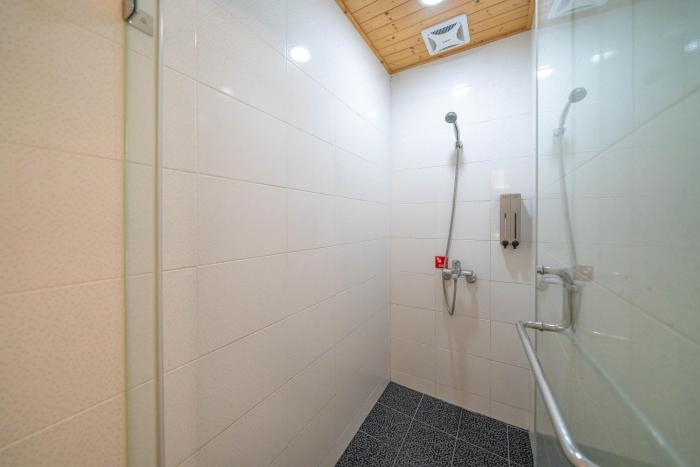 sigang grandma house