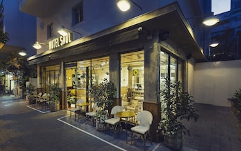 hotel saul