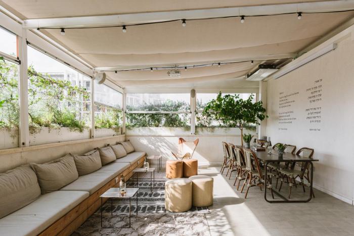 hotel saul
