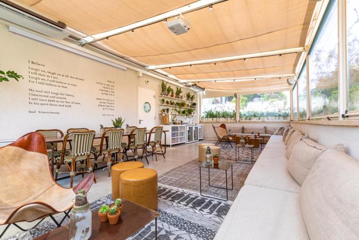hotel saul