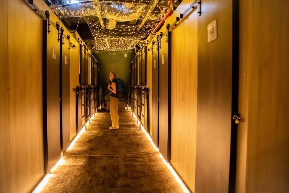 cinema hostel jerusalem