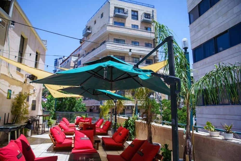 cinema hostel jerusalem